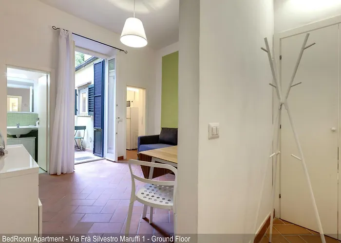 Don Minzoni District By Mamo Apartment